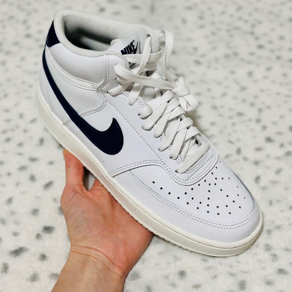 🤍NEW💙 Nike Women's Court Vision Mid Shoe — White / Midnight Navy-Sail